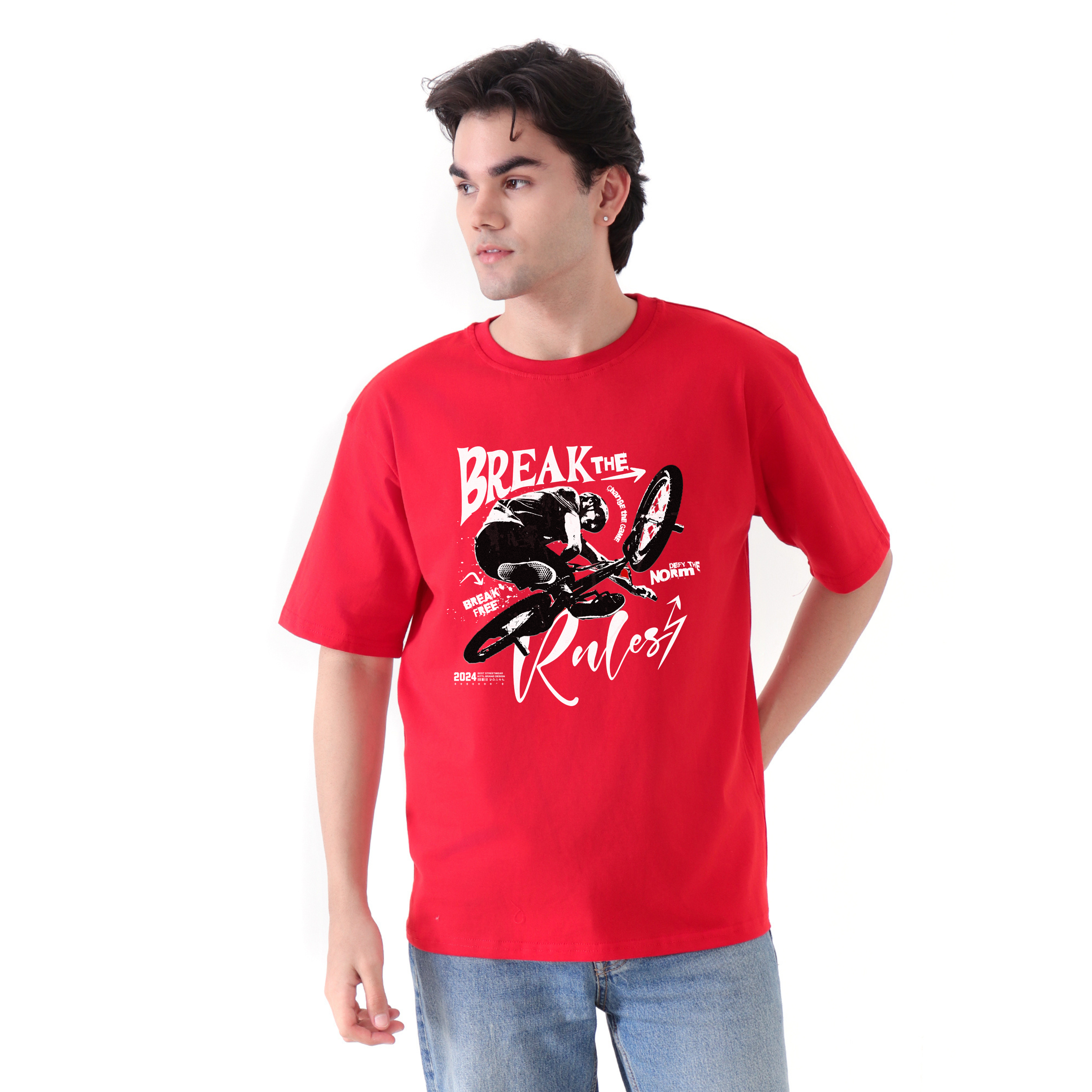 Oversized red T-shirt with break rule print