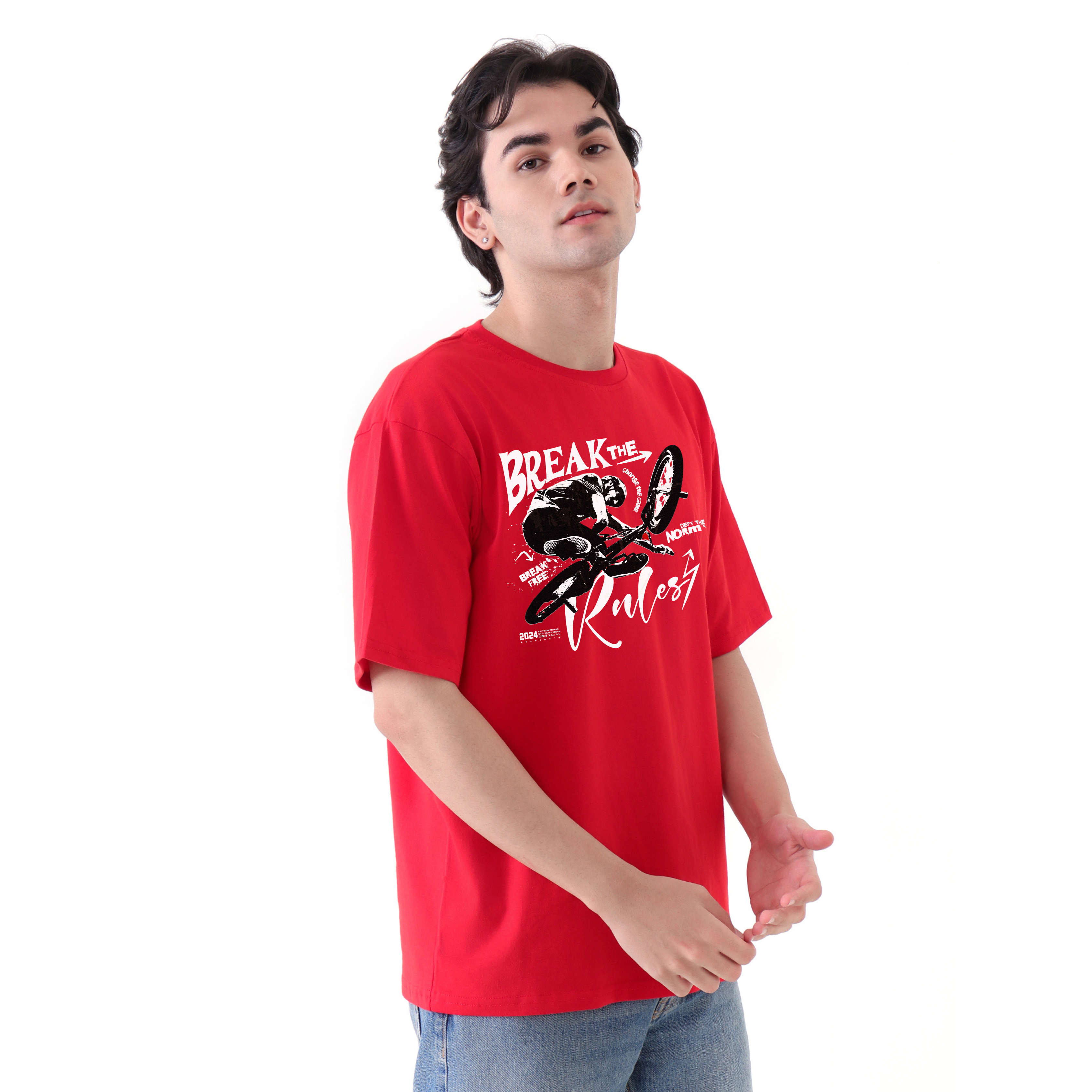 Oversized red T-shirt with break rule print